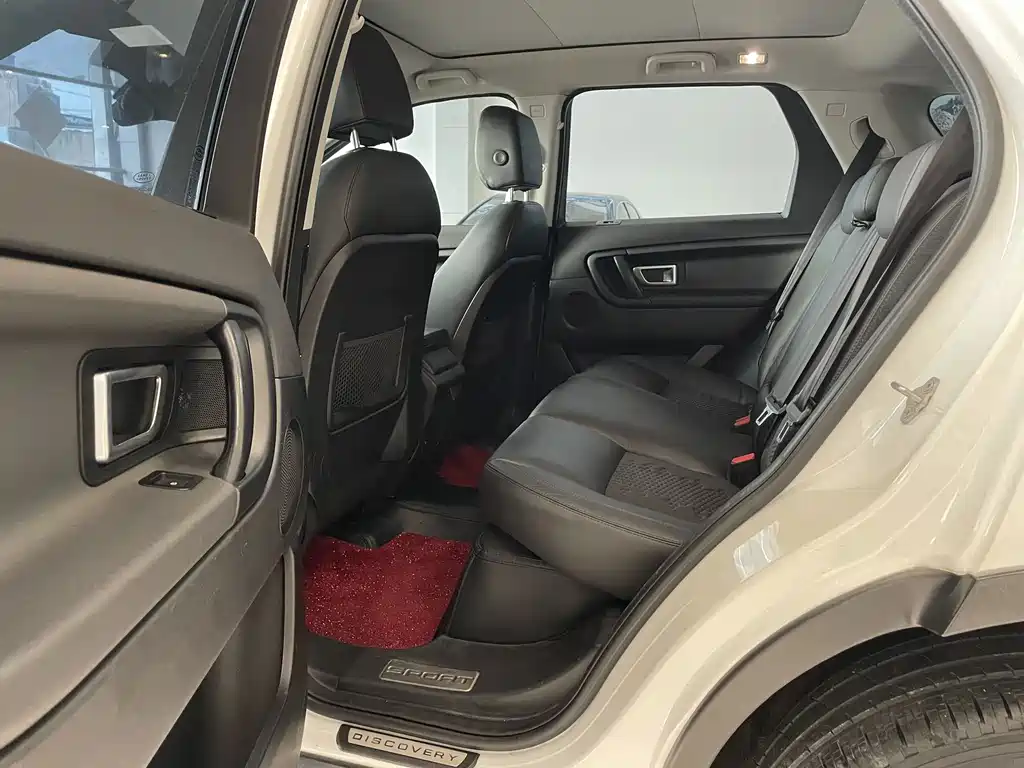 Land Rover Discovery Sport 2018 — фото 9