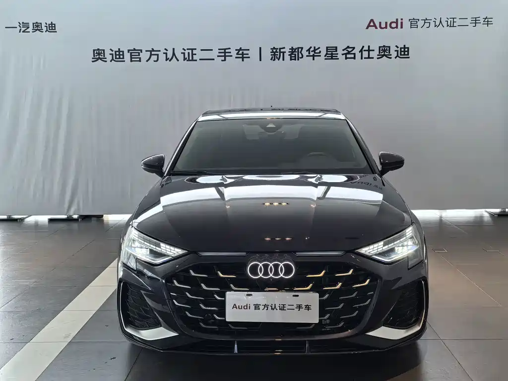 Audi A3 2025 — фото 2
