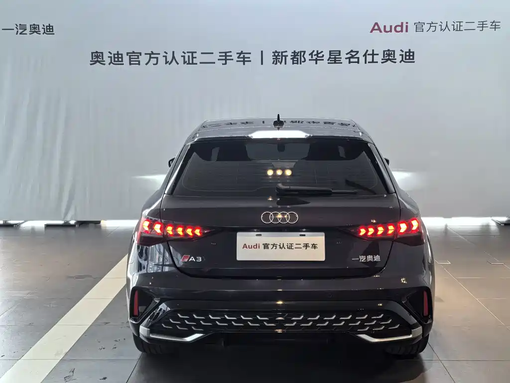 Audi A3 2025 — фото 15