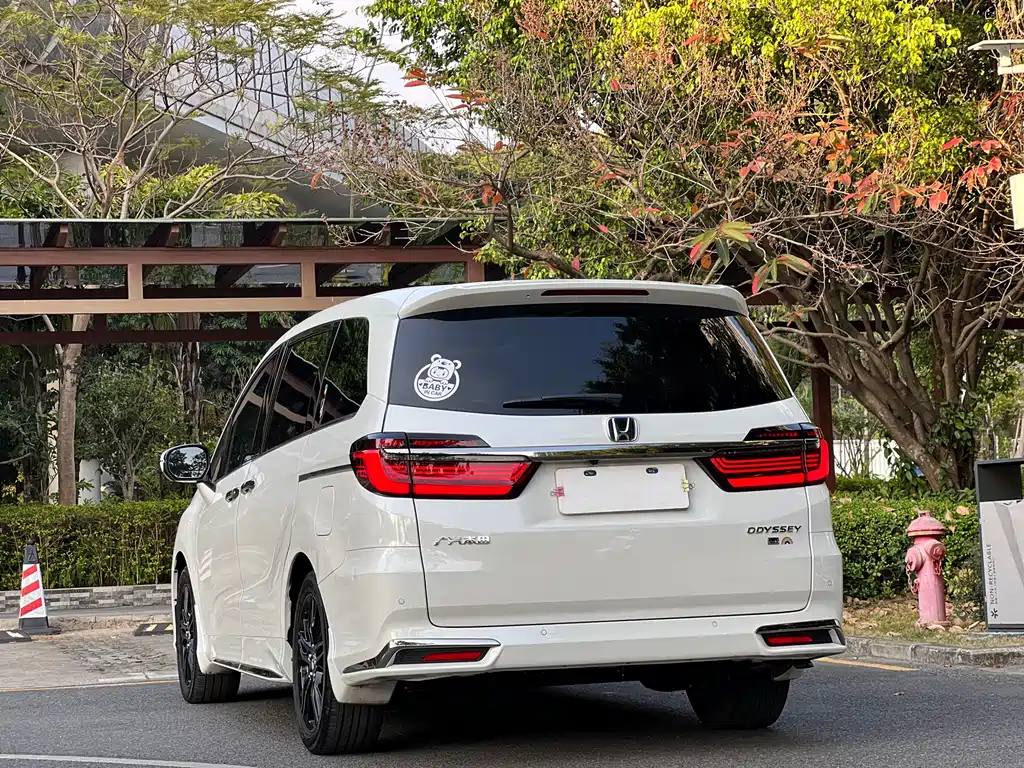 Honda Odyssey 2022 — фото 28