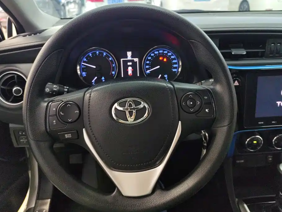 Toyota Levin 2018 — фото 15