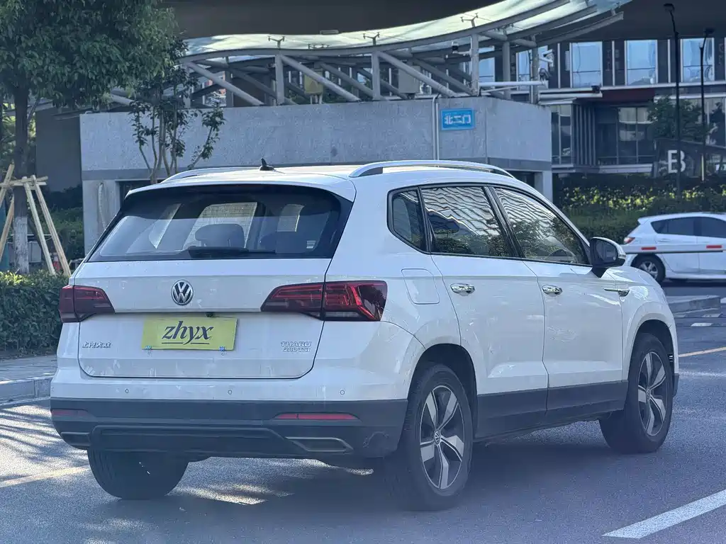 Volkswagen Tharu 2019