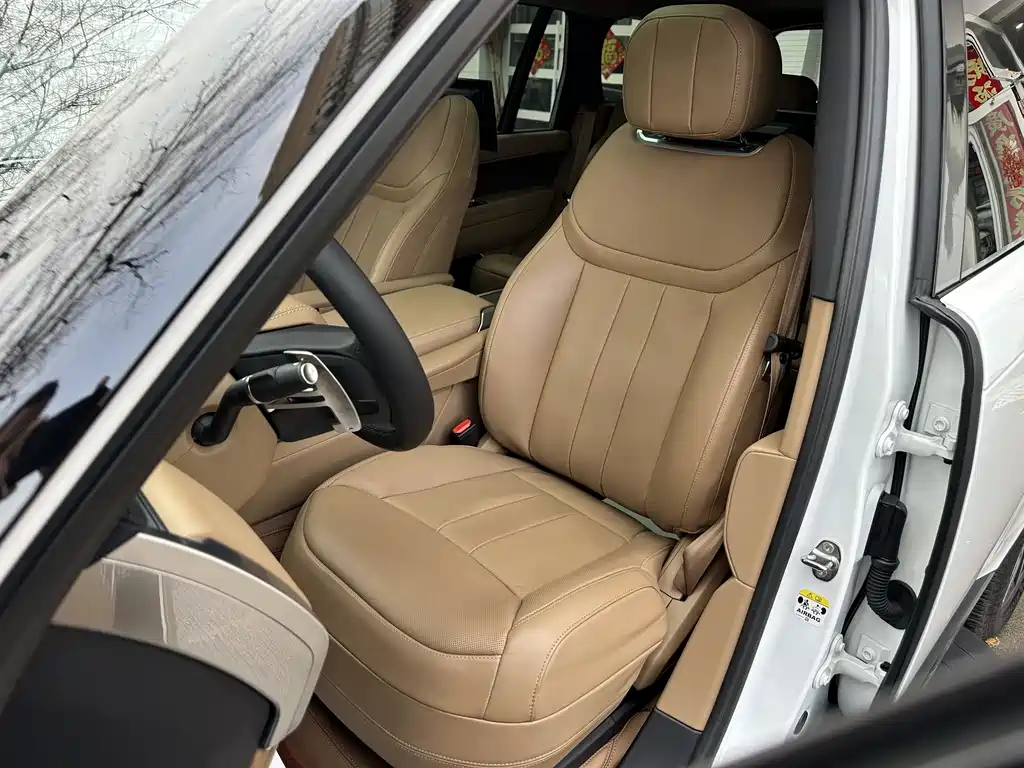 Land Rover Range Rover 2024 — фото 16