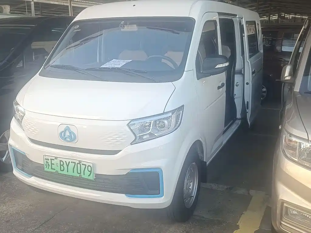Changan Kuayue Star V7 EV 2025 — фото 1