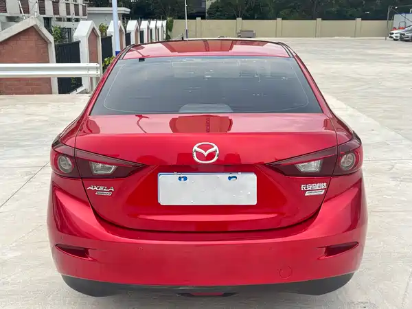Mazda 3 Axela 2020
