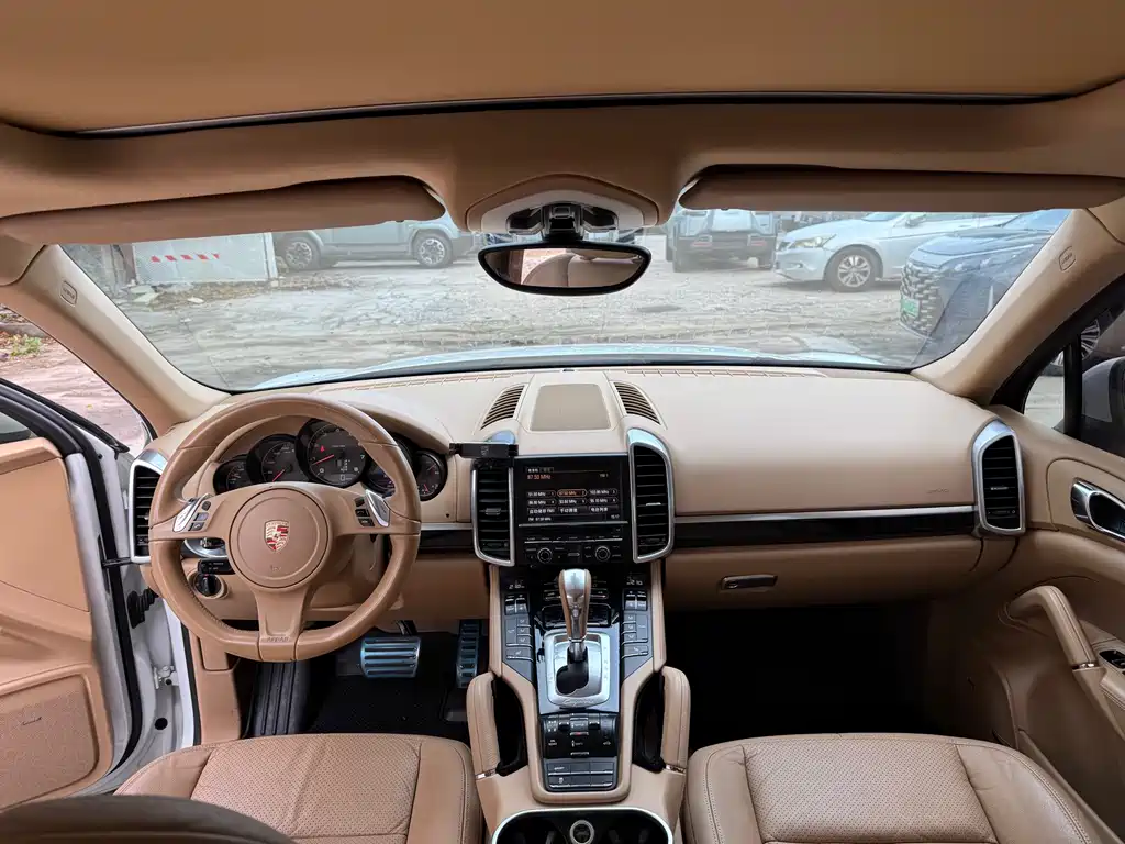 Porsche Cayenne 2013