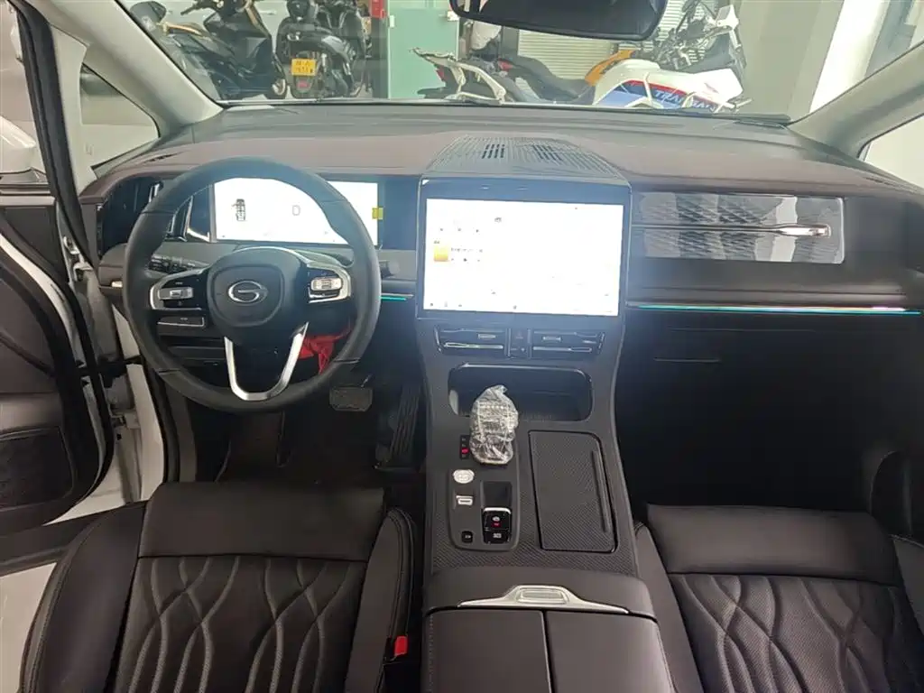 GAC Motor Trumpchi M8 2025 — фото 10