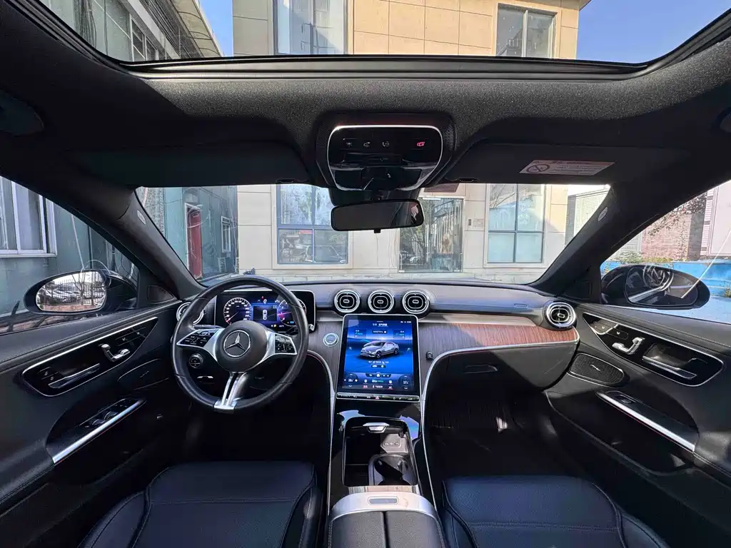 Mercedes-Benz C-Class 2022 — фото 13