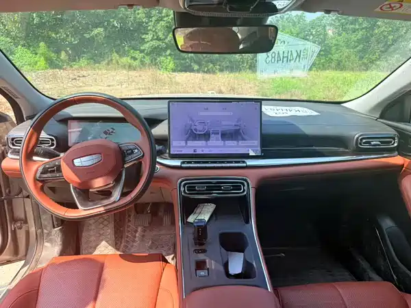 Geely Emgrand 2026