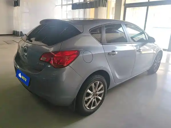 Buick Excelle GT 2012