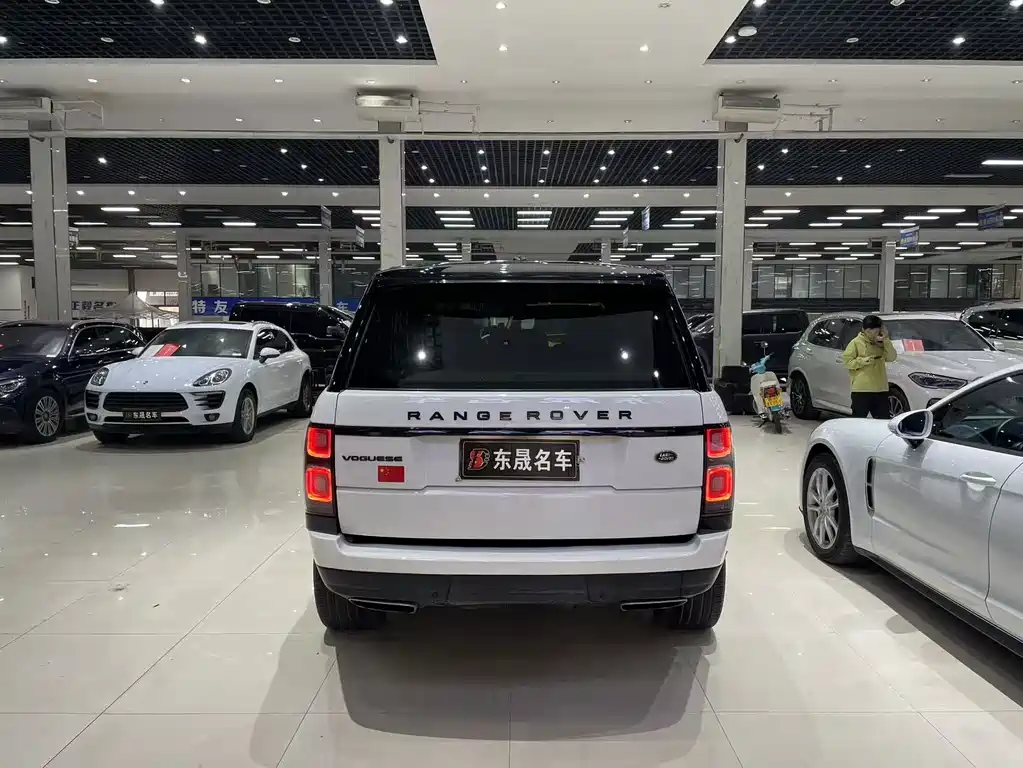 Land Rover Range Rover 2015 — фото 8