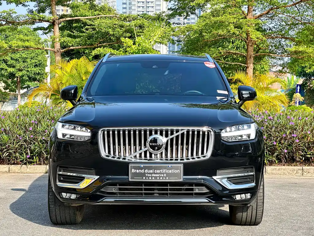 Volvo XC90 2020 — фото 2