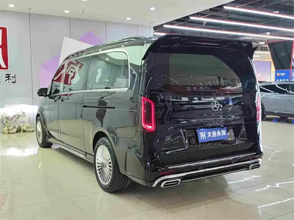Mercedes-Benz Vito 2023