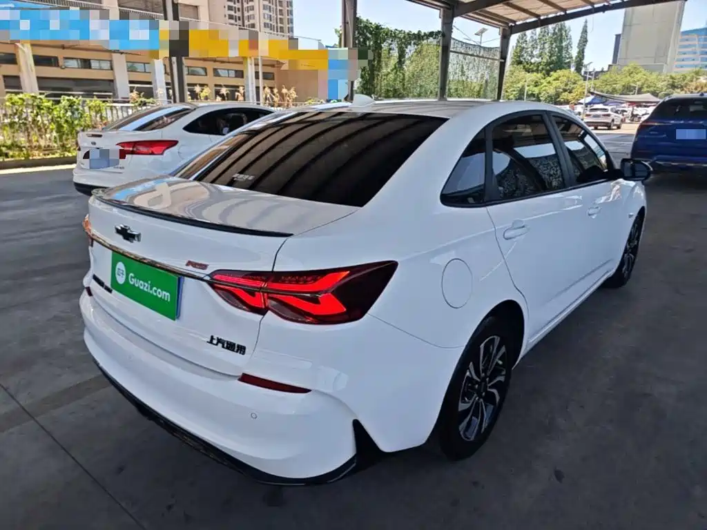 Chevrolet Cruze 2021
