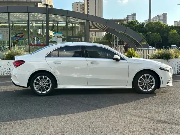 Mercedes-Benz A-Class 2021