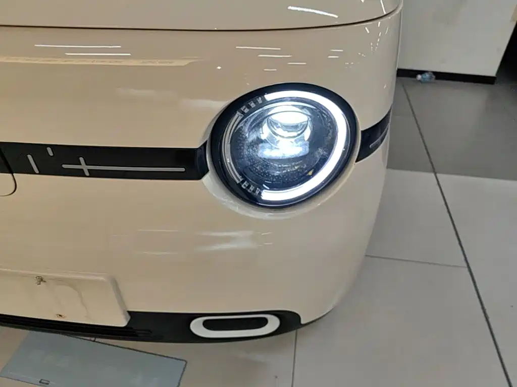 Geely Galaxy Panda 2025 — фото 24