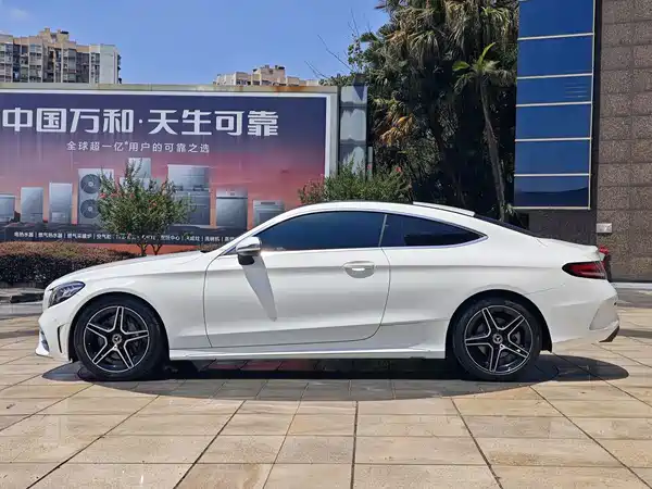 Mercedes-Benz C-Class 2019
