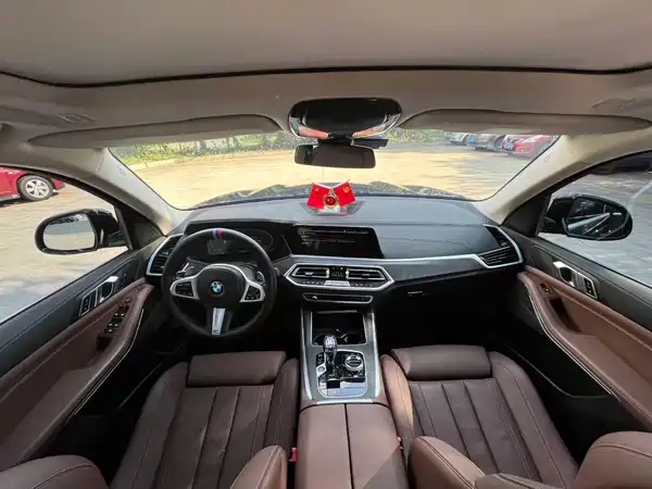 BMW X5 2021