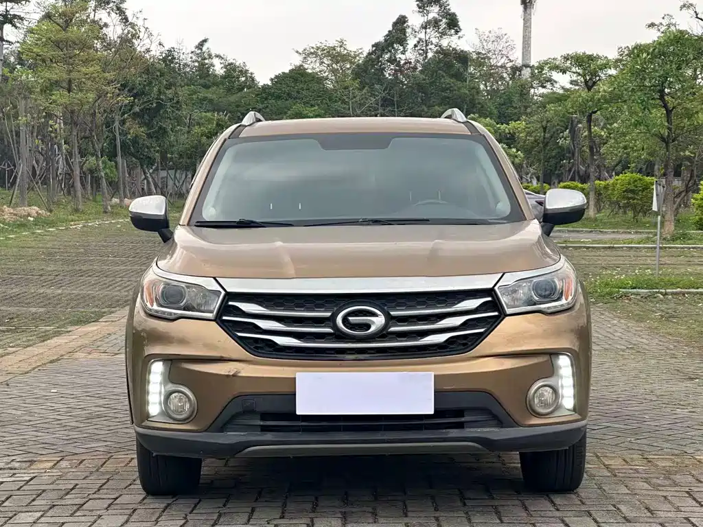 GAC Motor Trumpchi GS4 2015 — фото 2