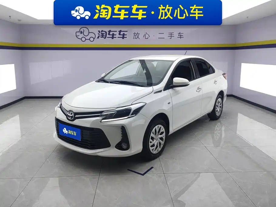 Toyota Vios 2023 — фото 1