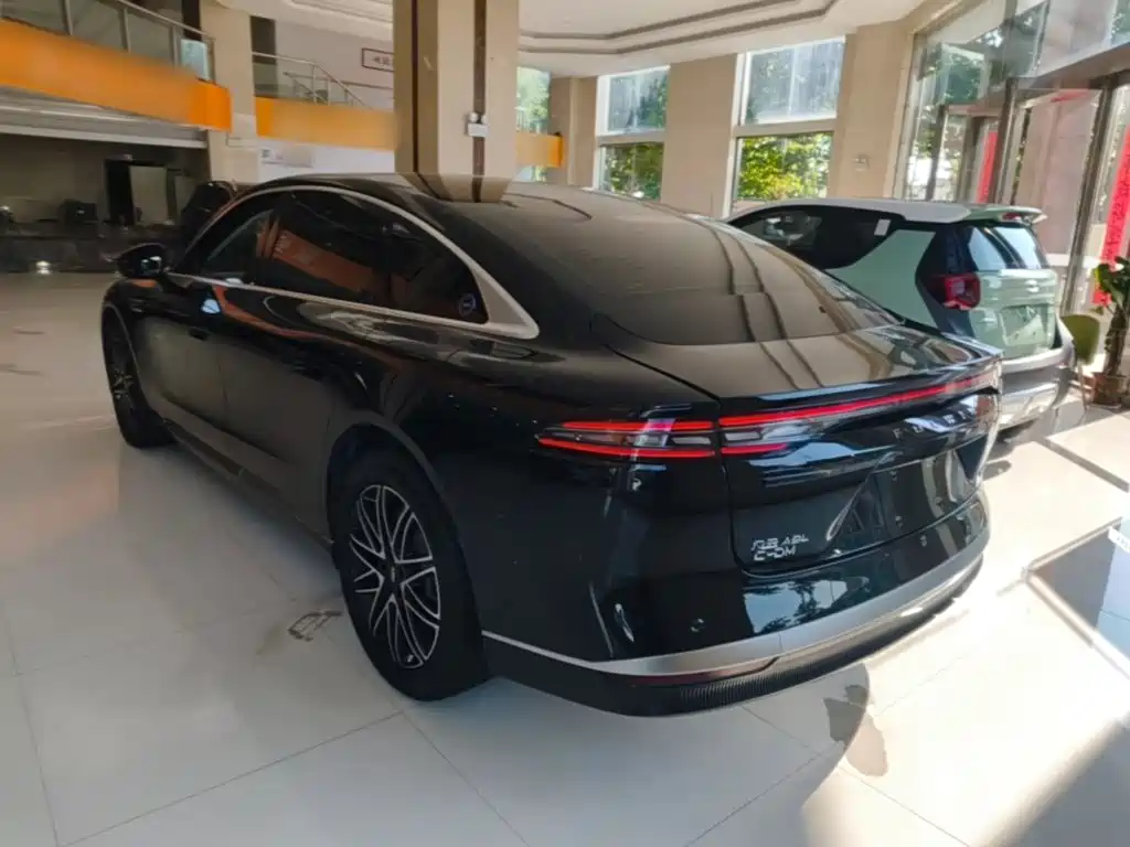 Chery Fengyun A9L 2025 — фото 23