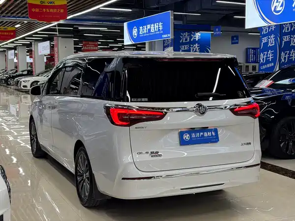 Buick GL8 2021