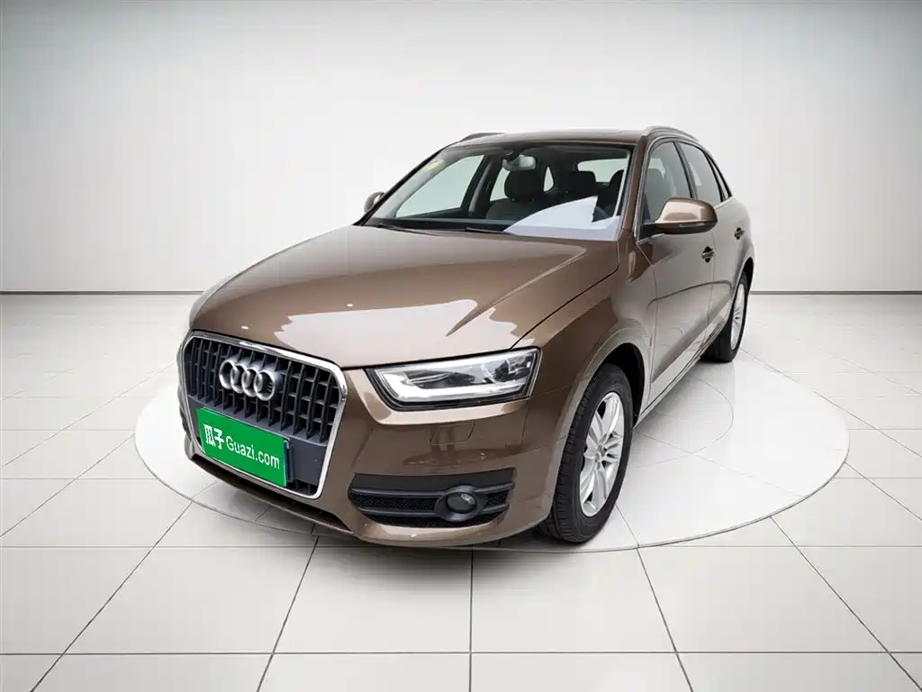 Audi Q3 2015 — фото 2