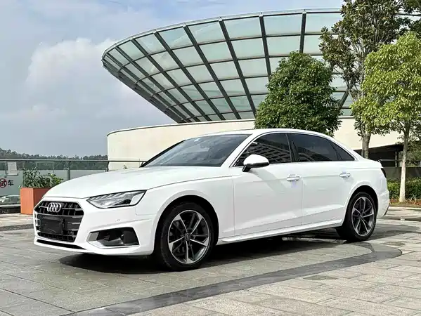 Audi A4L 2022