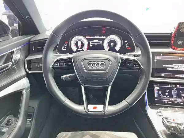 Audi A6L 2023