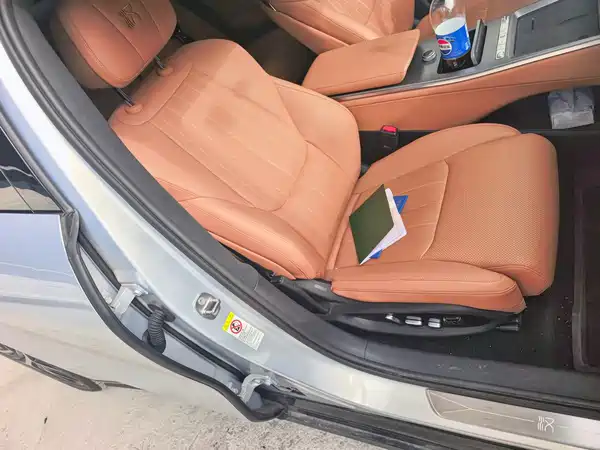 BYD Han L 2025