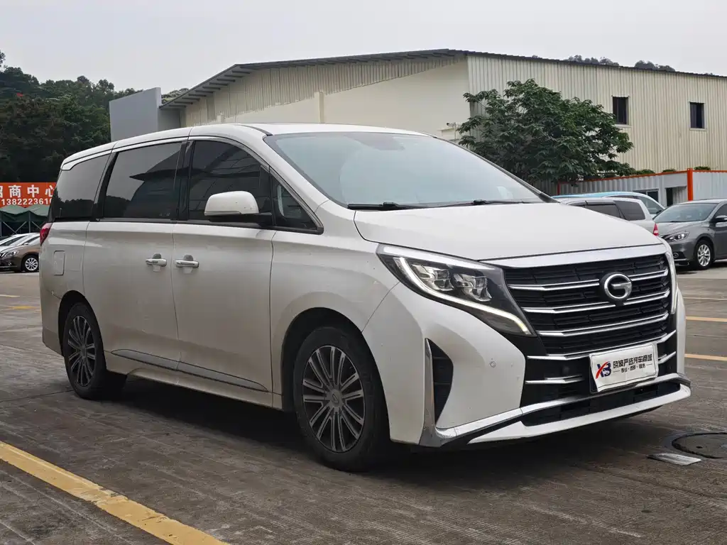 GAC Motor Trumpchi M8 2022 — фото 4