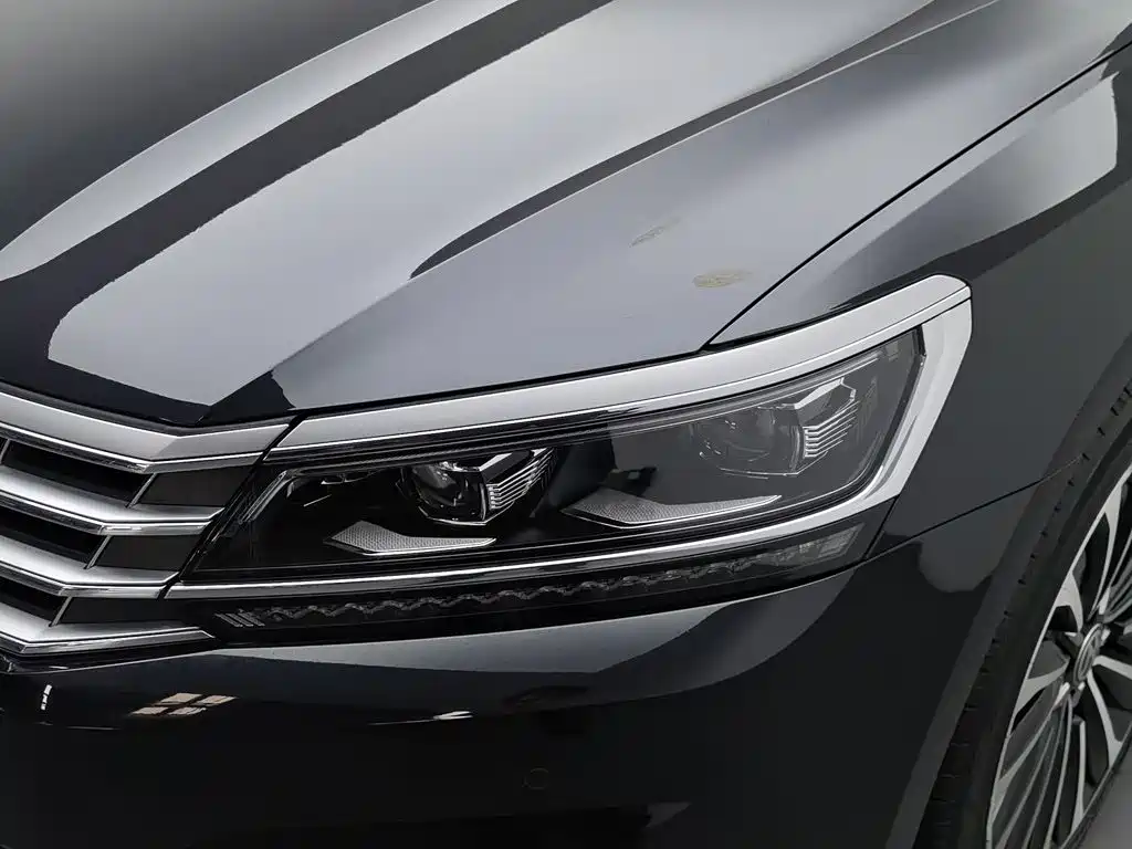 Volkswagen Passat 2019 — фото 7