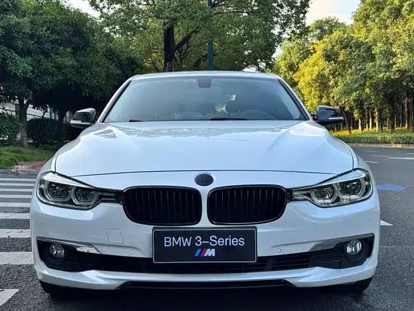 BMW 3 Series 2016