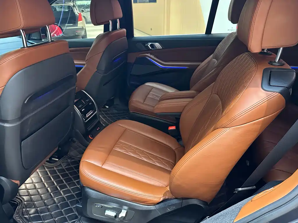 BMW X7 2020 — фото 20