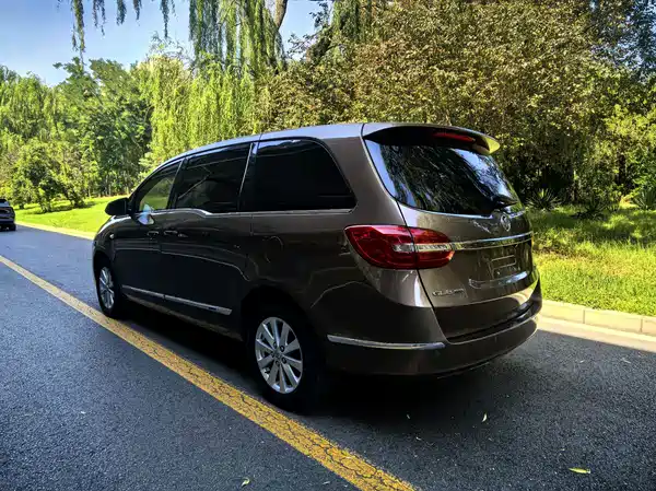Buick GL8 2019