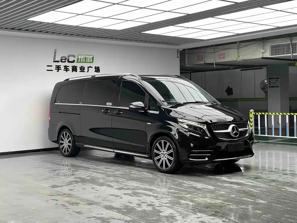 Mercedes-Benz V-Class 2022 — фото 3