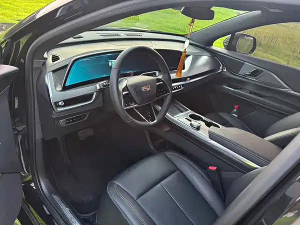Cadillac XT5 2024