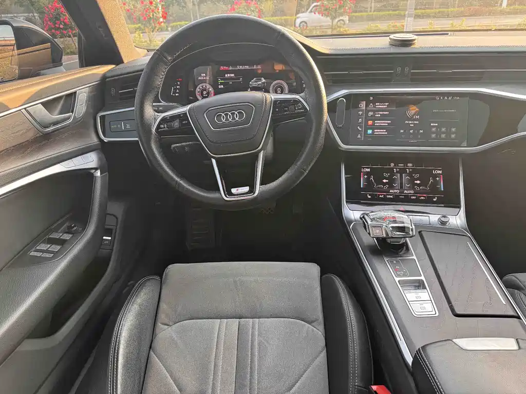 Audi A6L 2023 — фото 13