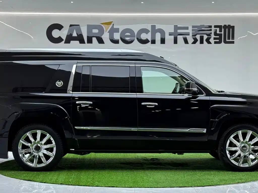 Cadillac Escalade 2018 — фото 4