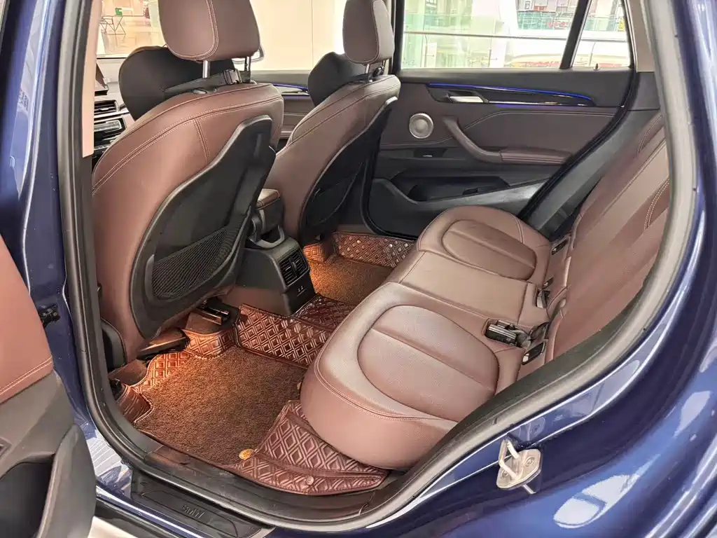 BMW X1 2021