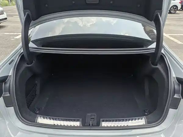 Audi A5L 2025