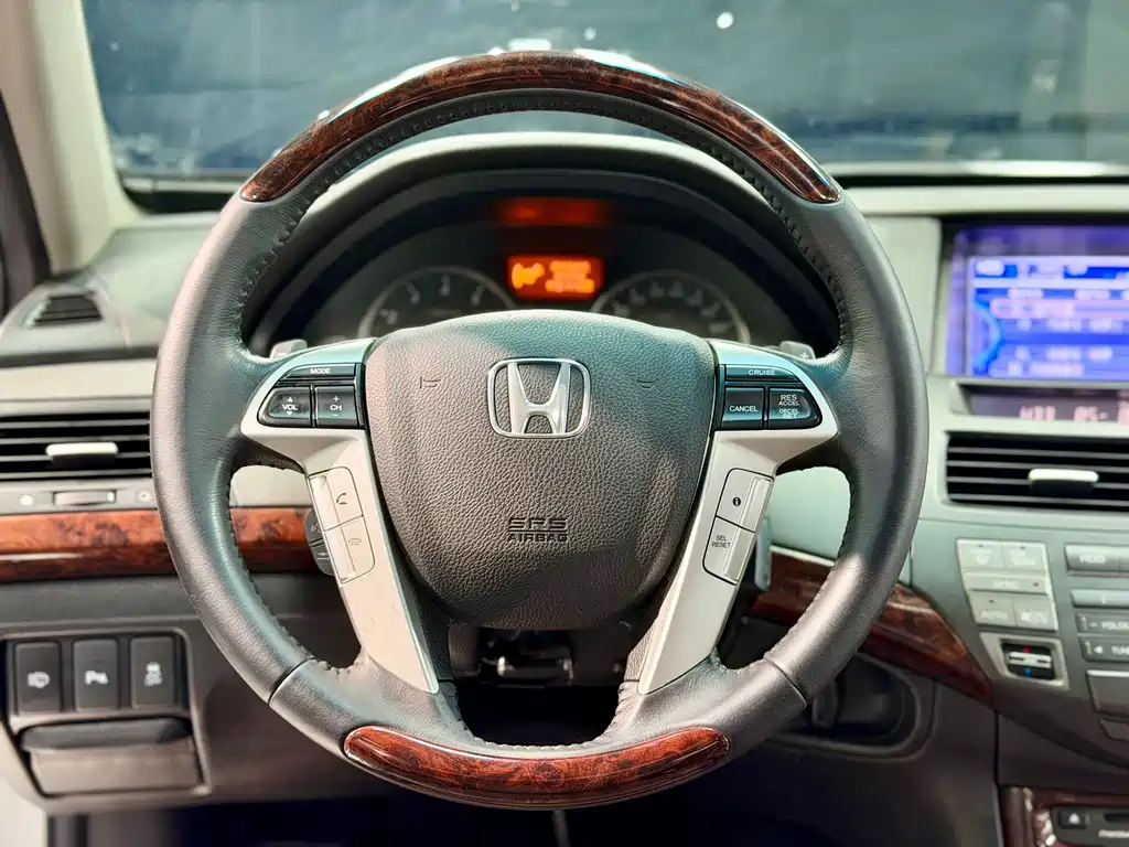 Honda Crosstour 2013 — фото 16