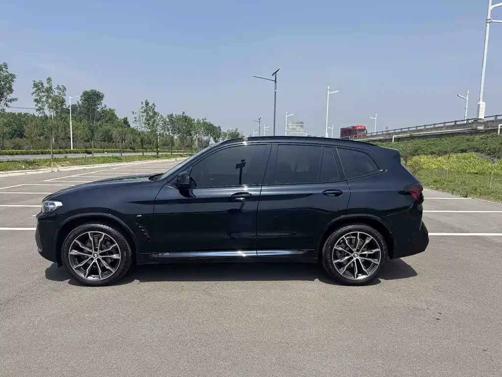 BMW X3 2023 — фото 9