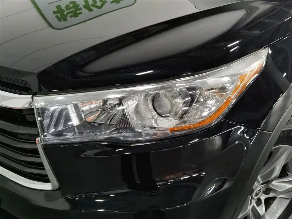 Toyota Highlander 2015 — фото 7