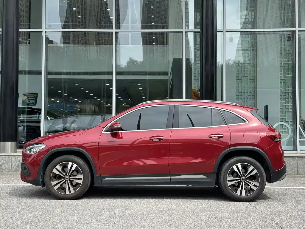Mercedes-Benz GLA 2021 — фото 9