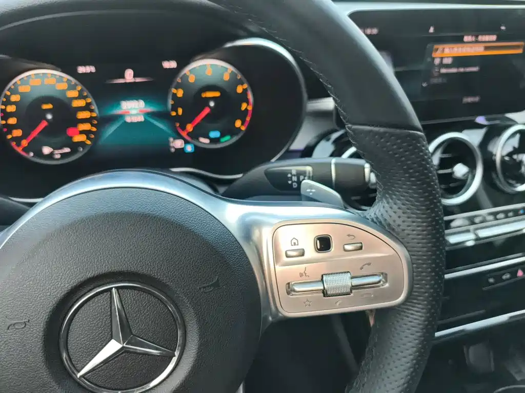 Mercedes-Benz C-Class 2020 — фото 16