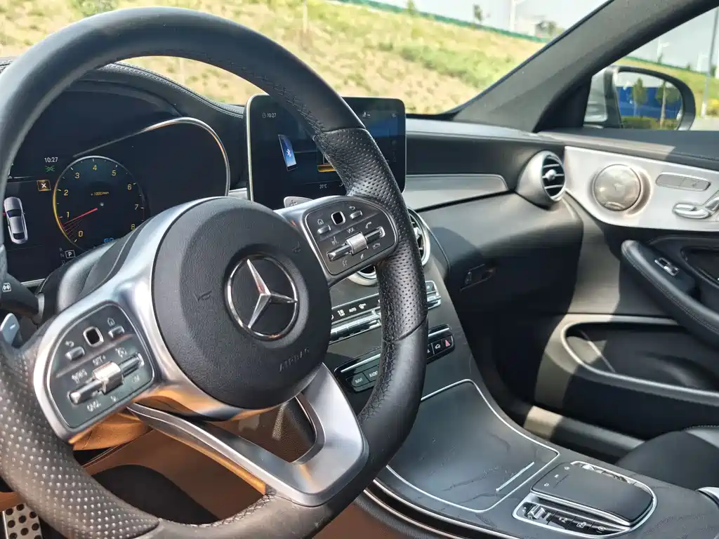 Mercedes-Benz C-Class 2021 — фото 10