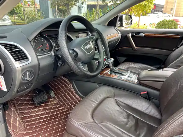 Audi Q7 2015