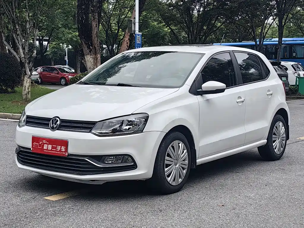 Volkswagen Polo 2018 — фото 1