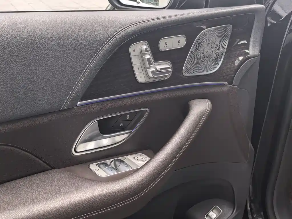 Mercedes-Benz GLS 2020 — фото 15